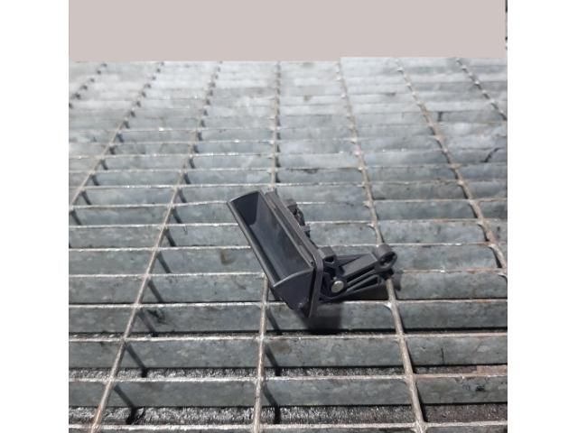 bontott NISSAN PATHFINDER Csomagtérajtó Kilincs