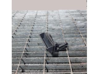 bontott NISSAN PATHFINDER Csomagtérajtó Kilincs