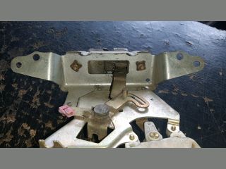 bontott NISSAN PATHFINDER Csomagtérajtó Zárszerkezet