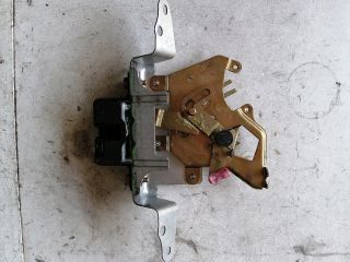 bontott NISSAN PATHFINDER Csomagtérajtó Zárszerkezet