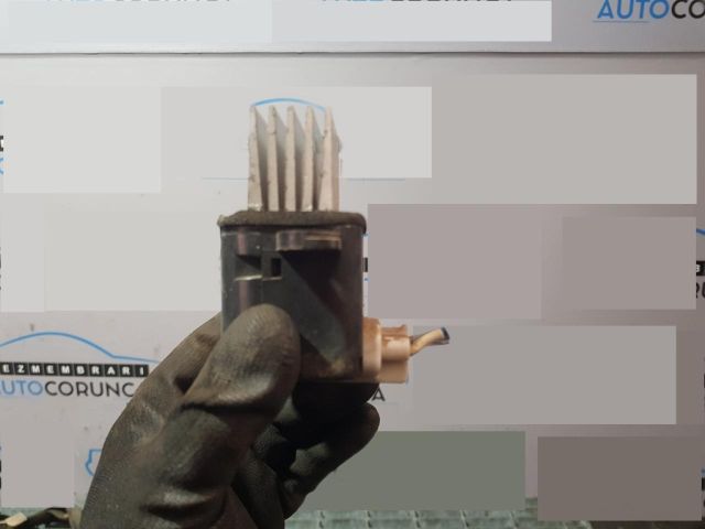 bontott NISSAN PATHFINDER Előtét Ellenállás Fűtőmotor