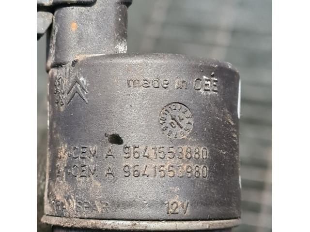 bontott NISSAN PATHFINDER Első Ablakmosó Szivattyú