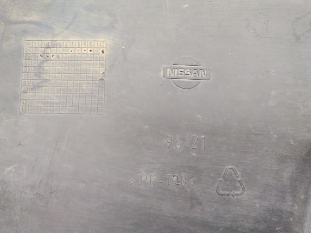 bontott NISSAN PATHFINDER Első Lökhárító Alsó (Műanyag)