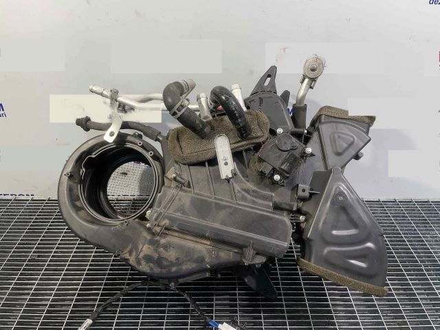 bontott NISSAN PATHFINDER Fűtés Box