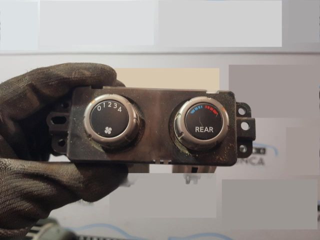 bontott NISSAN PATHFINDER Fűtéskapcsoló