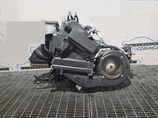 bontott NISSAN PATHFINDER Fűtőmotor (Klímás)