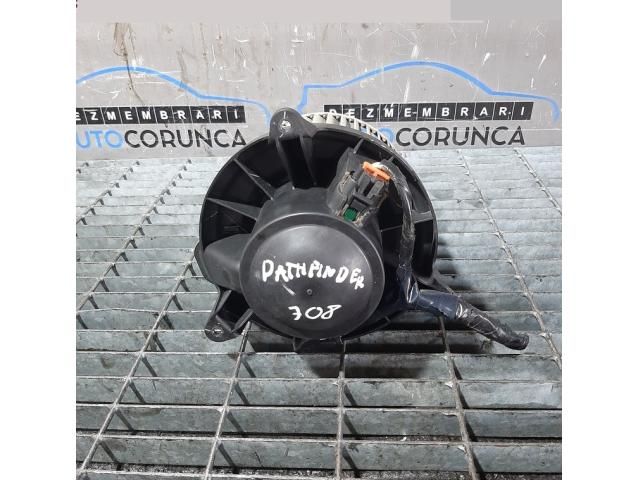 bontott NISSAN PATHFINDER Fűtőmotor (Klímás)