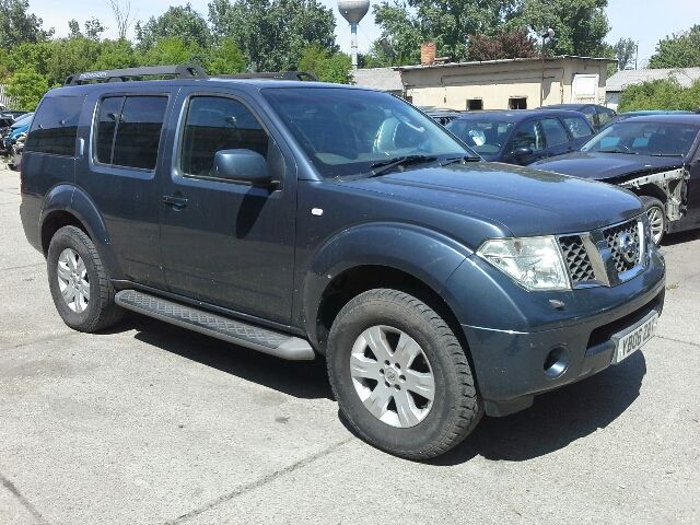 bontott NISSAN PATHFINDER Hátsó Lökhárító (Részeivel)