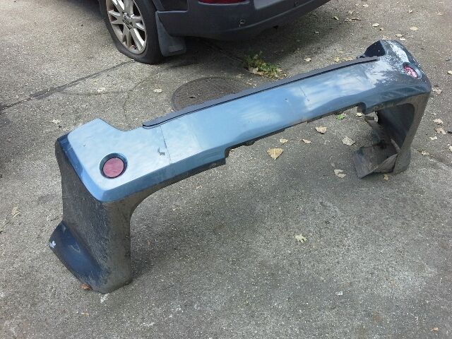 bontott NISSAN PATHFINDER Hátsó Lökhárító (Részeivel)