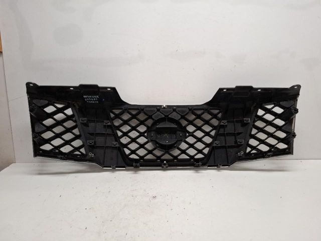 bontott NISSAN PATHFINDER Hűtőrács