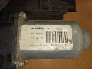 bontott NISSAN PATHFINDER Jobb első Ablakemelő Szerkezet (Elektromos)