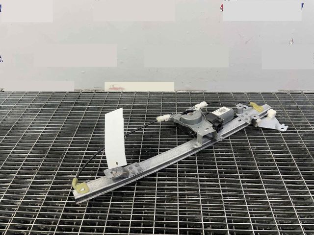 bontott NISSAN PATHFINDER Jobb hátsó Ablakemelő Szerkezet (Elektromos)