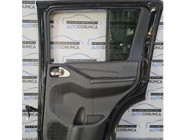 bontott NISSAN PATHFINDER Jobb hátsó Ajtó (Üres lemez)
