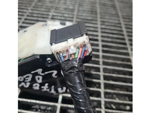 bontott NISSAN PATHFINDER Jobb Kormánykapcsoló Ablaktörlő