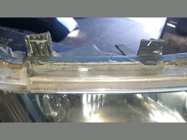 bontott NISSAN PATHFINDER Jobb Xenon Fényszóró