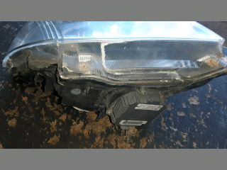 bontott NISSAN PATHFINDER Jobb Xenon Fényszóró