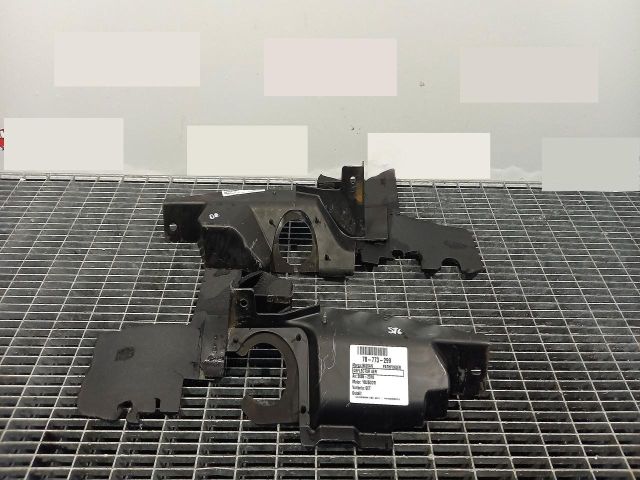 bontott NISSAN PATHFINDER Légterelő