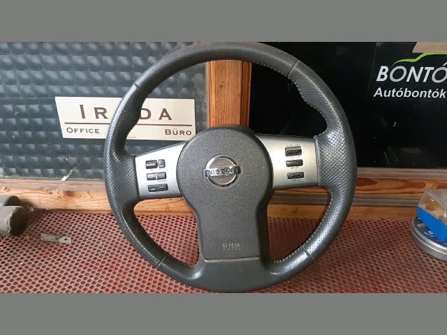 bontott NISSAN PATHFINDER Multikormány