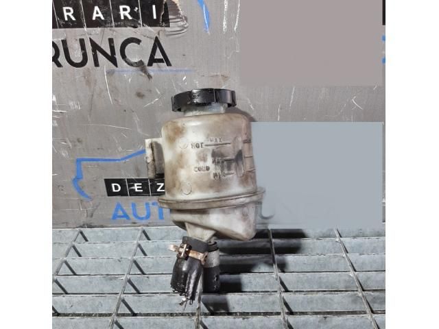 bontott NISSAN PATHFINDER Szervóolaj Tartály