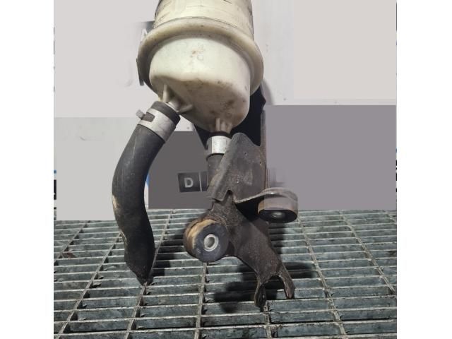 bontott NISSAN PATHFINDER Szervóolaj Tartály