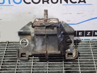 bontott NISSAN PATHFINDER Tartó Bak