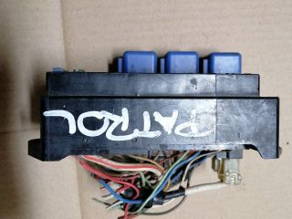 bontott NISSAN PATROL Biztosítéktábla Motortér