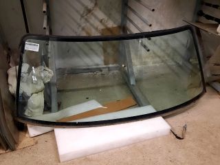 bontott NISSAN PATROL Első Szélvédő