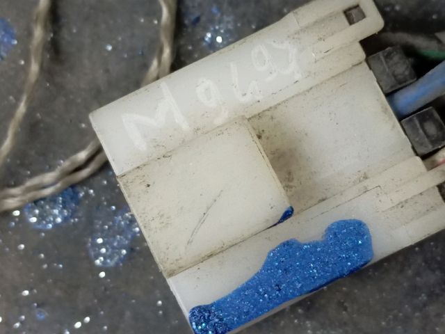 bontott NISSAN PICK UP Gyújtáskapcsoló