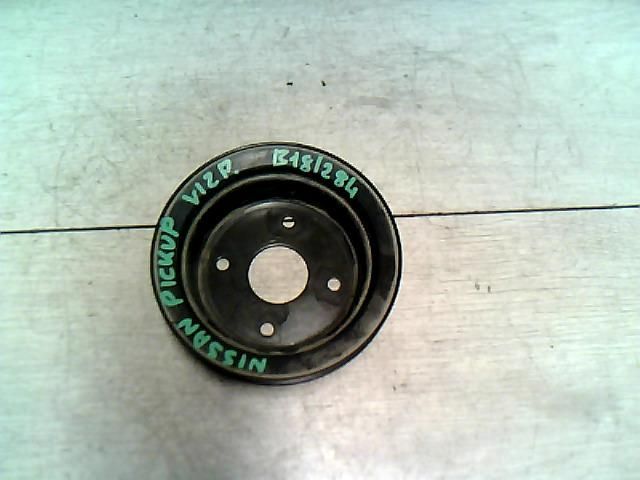 bontott NISSAN PICK UP Szíjtárcsa