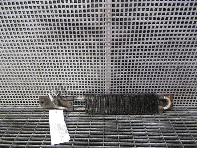 bontott NISSAN PICK UP Olajhűtő