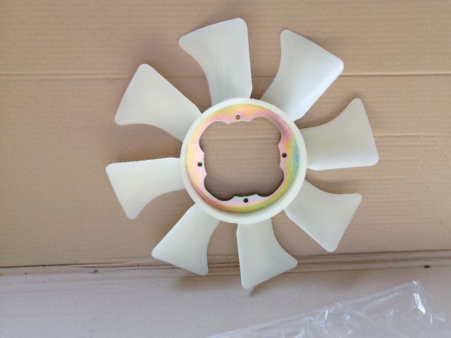 bontott NISSAN PICK UP Hűtőventilátor Lapát