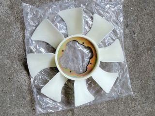 bontott NISSAN PICK UP Hűtőventilátor Lapát