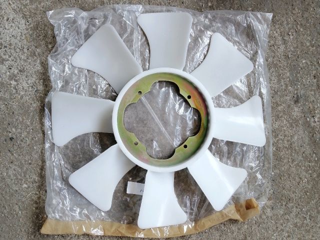 bontott NISSAN PICK UP Hűtőventilátor Lapát