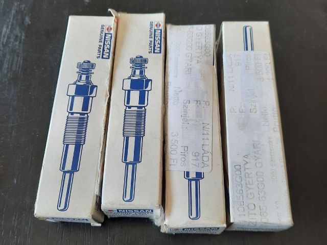 bontott NISSAN PICK UP Izzító/Gyújtó Gyertya