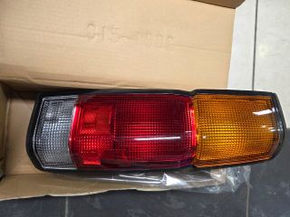 bontott NISSAN PICK UP Jobb Hátsó Lámpa