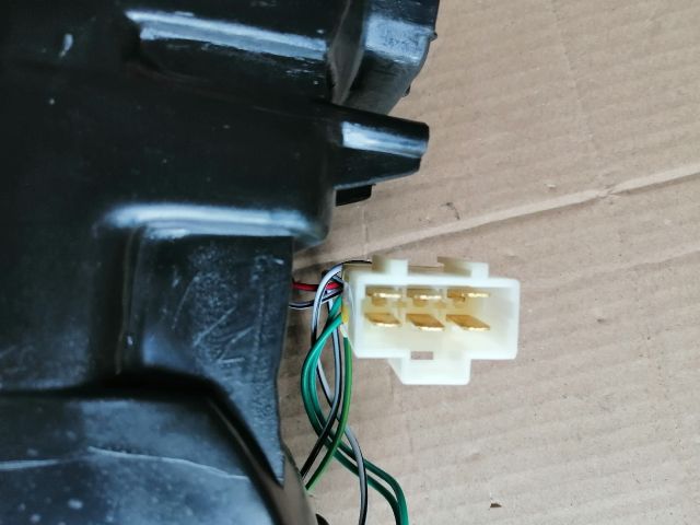 bontott NISSAN PICK UP Jobb Hátsó Lámpa