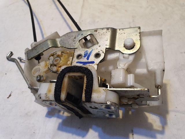 bontott NISSAN PIXO Bal első Ajtózár