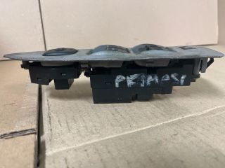 bontott NISSAN PRIMASTAR Ablakemelő és Tükör Kapcsoló