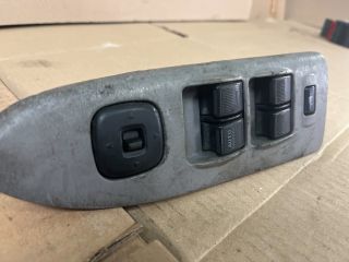 bontott NISSAN PRIMASTAR Ablakemelő és Tükör Kapcsoló