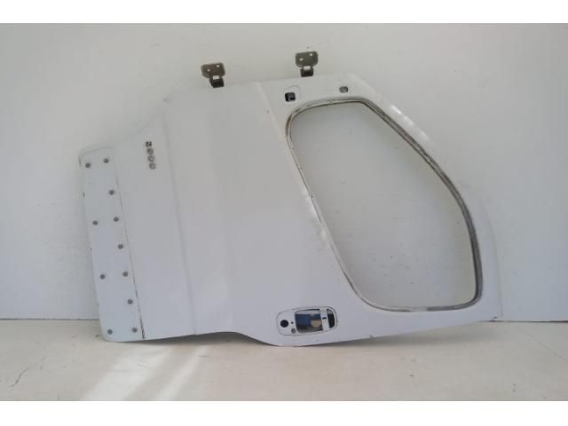 bontott NISSAN PRIMASTAR Bal első Ajtó (Üres lemez)