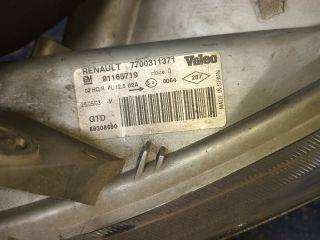 bontott NISSAN PRIMASTAR Bal Fényszóró