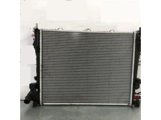 bontott NISSAN PRIMASTAR Vízhűtő Radiátor (Klímás)