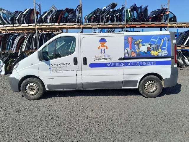 bontott NISSAN PRIMASTAR Generátor