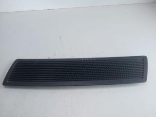 bontott NISSAN PRIMASTAR Hűtőrács