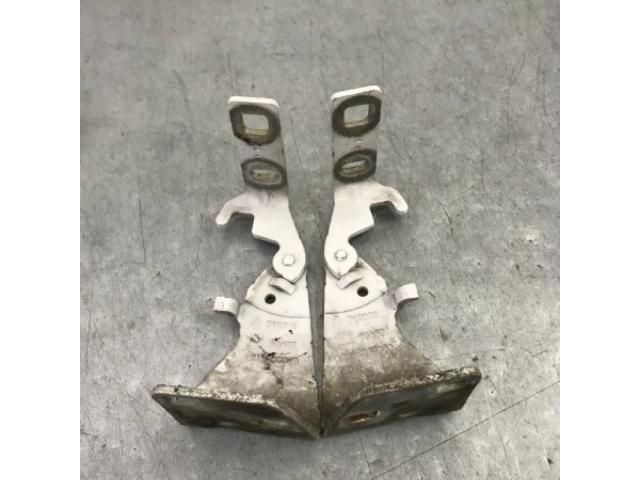 bontott NISSAN PRIMASTAR Motorháztető Zsanér Pár