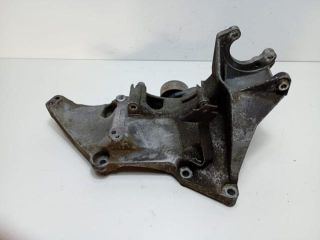 bontott NISSAN PRIMASTAR Tartó Bak