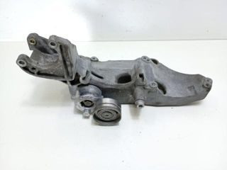 bontott NISSAN PRIMASTAR Tartó Bak