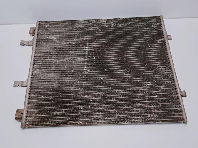 bontott NISSAN PRIMASTAR Vízhűtő Radiátor Tartó