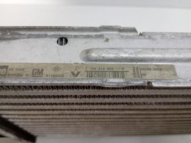 bontott NISSAN PRIMASTAR Vízhűtő Radiátor Tartó