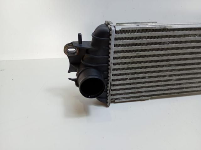 bontott NISSAN PRIMASTAR Vízhűtő Radiátor Tartó